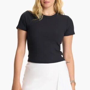 Vuori - Pose Fitted Short Sleeve Tee, Ribbed - Women Large - Black